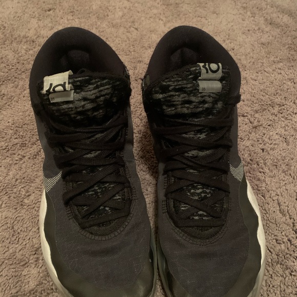 Shoe bundle - Picture 7 of 8